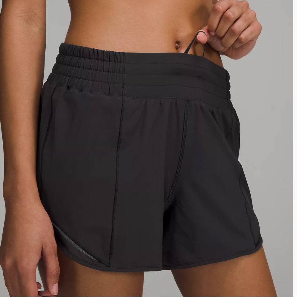 Hotty Hot High-Rise Lined Short 4"